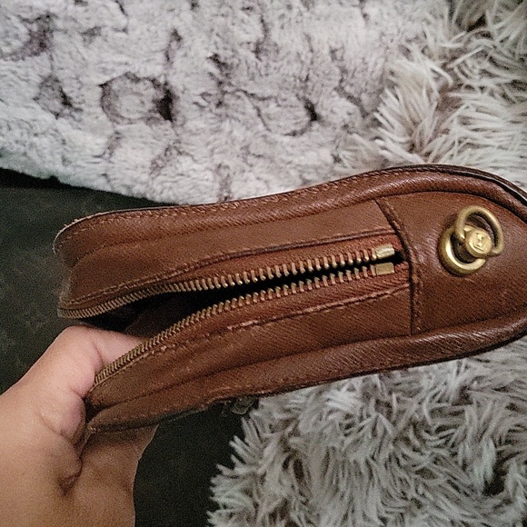 Authentic Louis Vuitton toilette bag - Picture 6 of 10